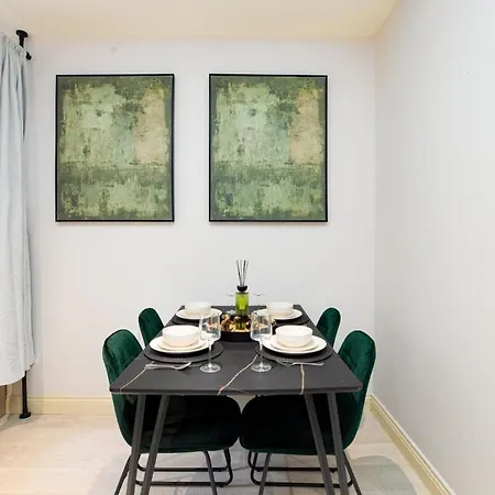Modern 2Bed City Centre Apt By Briggate, Sleeps 5 Appartement Leeds (West Yorkshire)